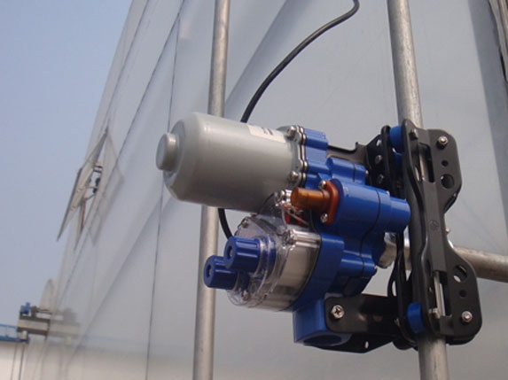 電動卷膜器安裝圖片